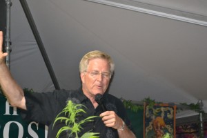 Travel guru and NORML board member Rick Steves speaking at Seattle Hempfest in August 2016