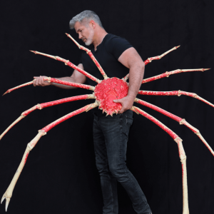 exquisite-creatures-revealed_chris_and_crab.png exquisite-creatures-revealed_chris_and_crab.png