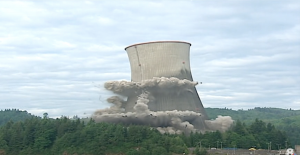 Trojan Nuclear Reactor implodes Trojan Nuclear Reactor implodes